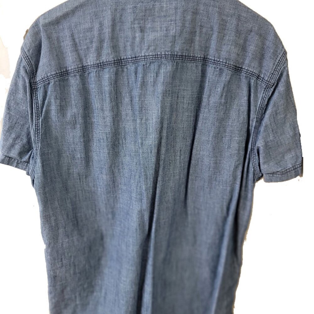 St. John's Bay Men's denim short-sleeve shirt